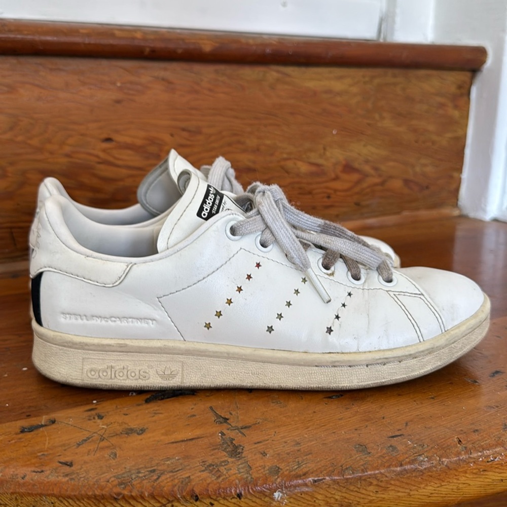 Stella McCartney Adidas Stan Smith Size 5 US (Fits like 6.5 women’s)
